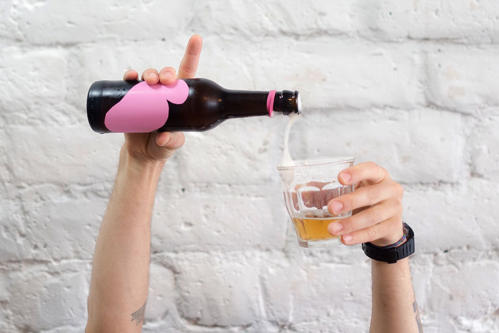 ostreet-StudioStuff-Beertimes-pour