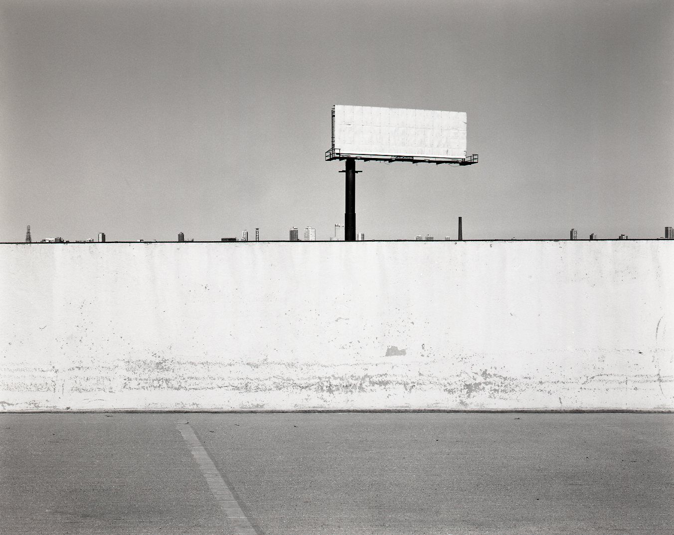 5_12_Chicago_IL_Webster+Place_Vacant+Billboard_R1_Neg_1_edit